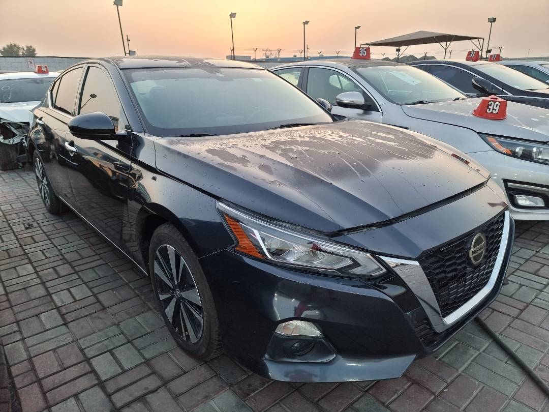 2020 NISSAN ALTIMA — 116740 Miles — Lot 1235487 — Ind. 12 - Marhaba Auctions Used Cars - Image 3