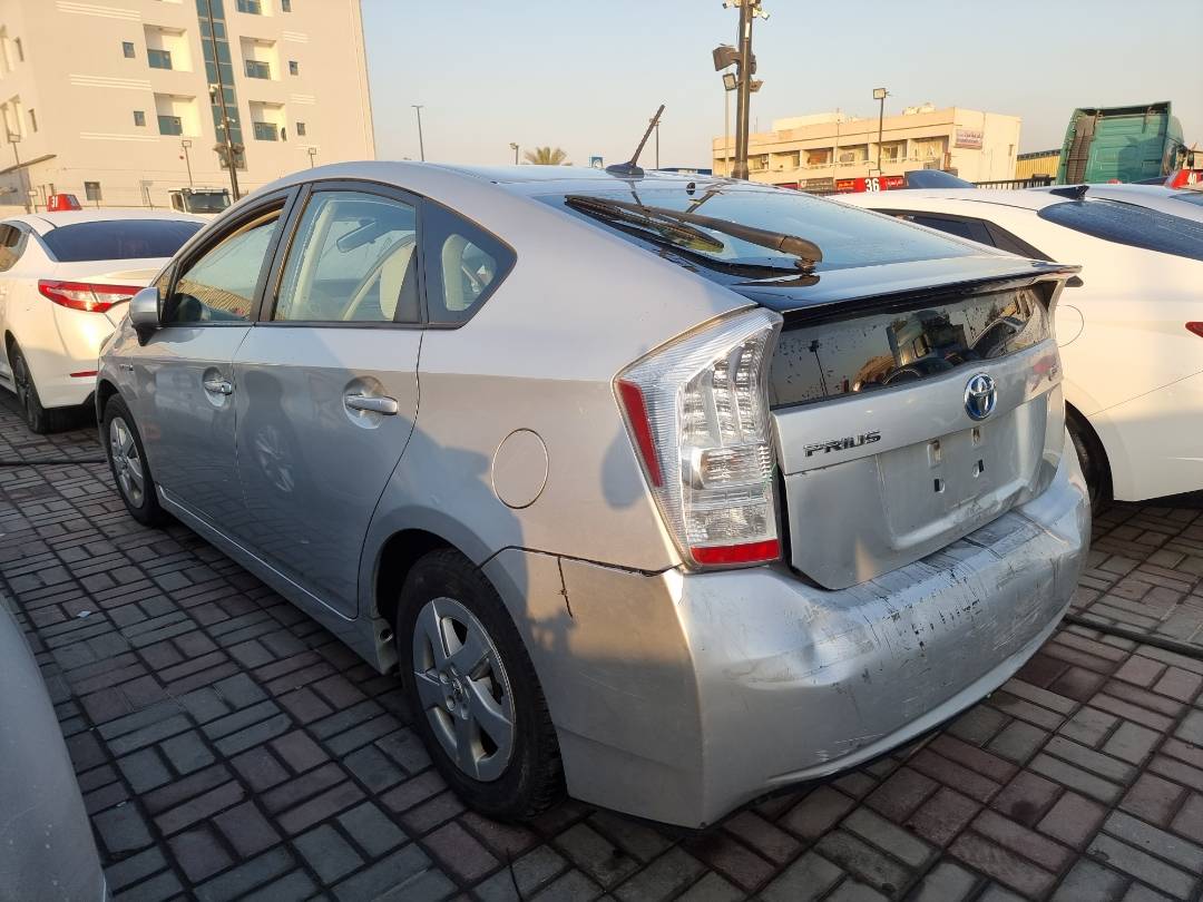 2010 TOYOTA PRIUS — 170669 Miles — Lot 215487 — Ind. 12 - Marhaba Auctions Used Cars - Image 5