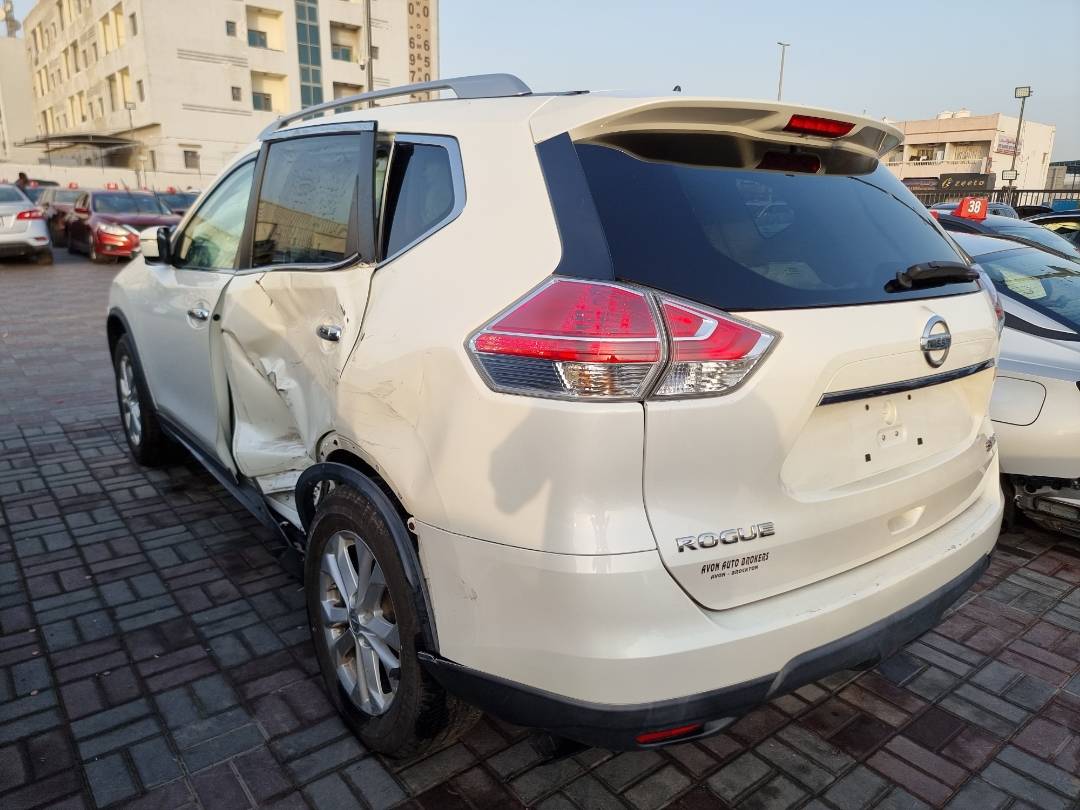 2015 NISSAN ROGUE — 121250 Miles — Lot 125487 — Ind. 12 - Marhaba Auctions Used Cars - Image 3