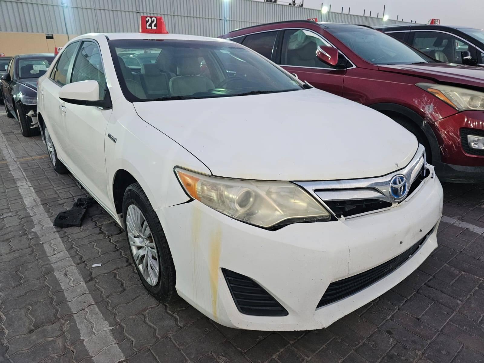 TOYOTA CAMRY