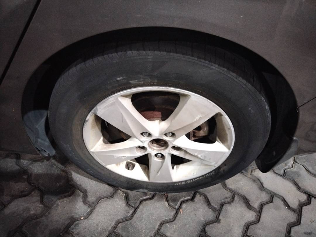 2012 HYUNDAI ELANTRA — 229625 Miles — Lot 37530276 - Marhaba Auctions Used Cars - Image 9