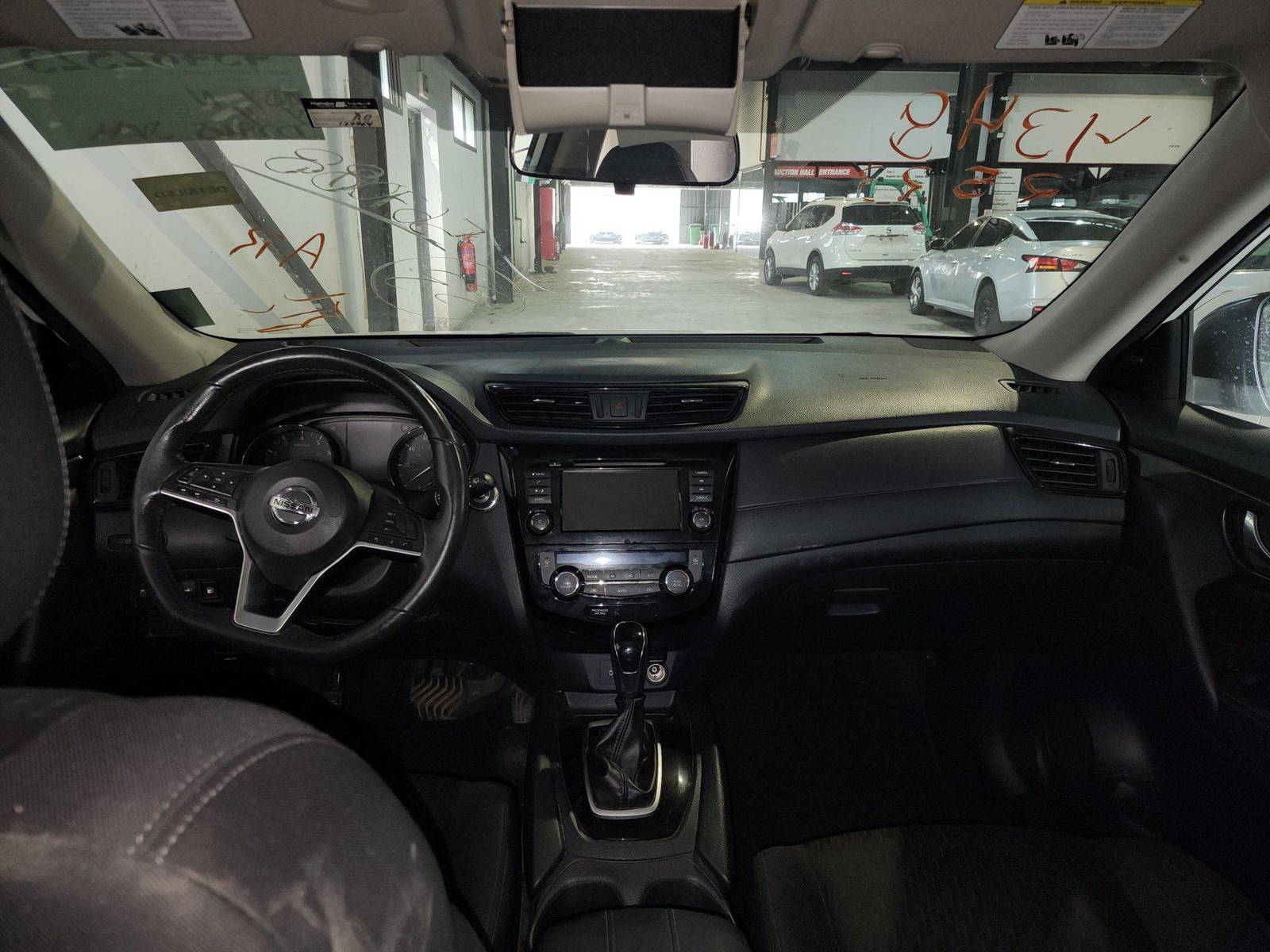 2018 NISSAN ROGUE — 177965 Miles — Lot 2MT9JP567800 — Al Quoz - Marhaba Auctions Used Cars - Image 8