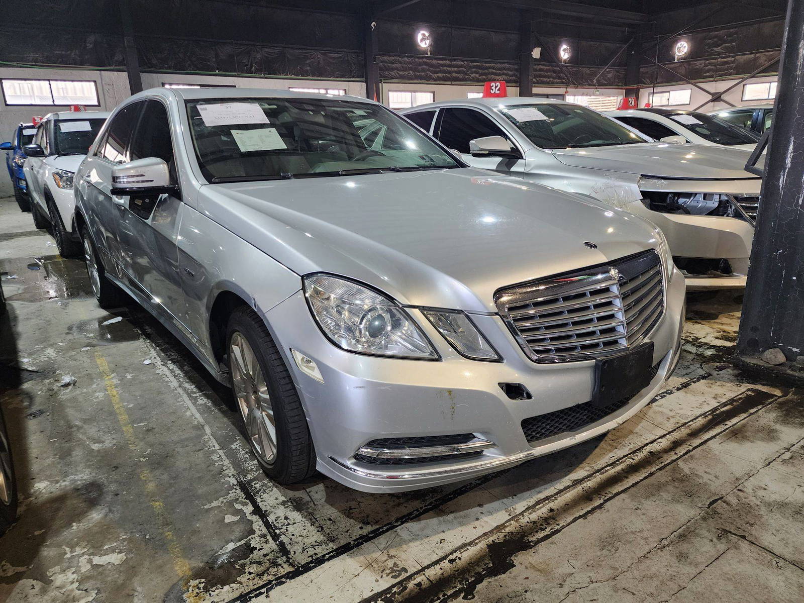 2012 MERCEDES BENZ E 350 — 214413 Miles — Lot B2CA611586 — Al Quoz - Marhaba Auctions Used Cars - Image 5