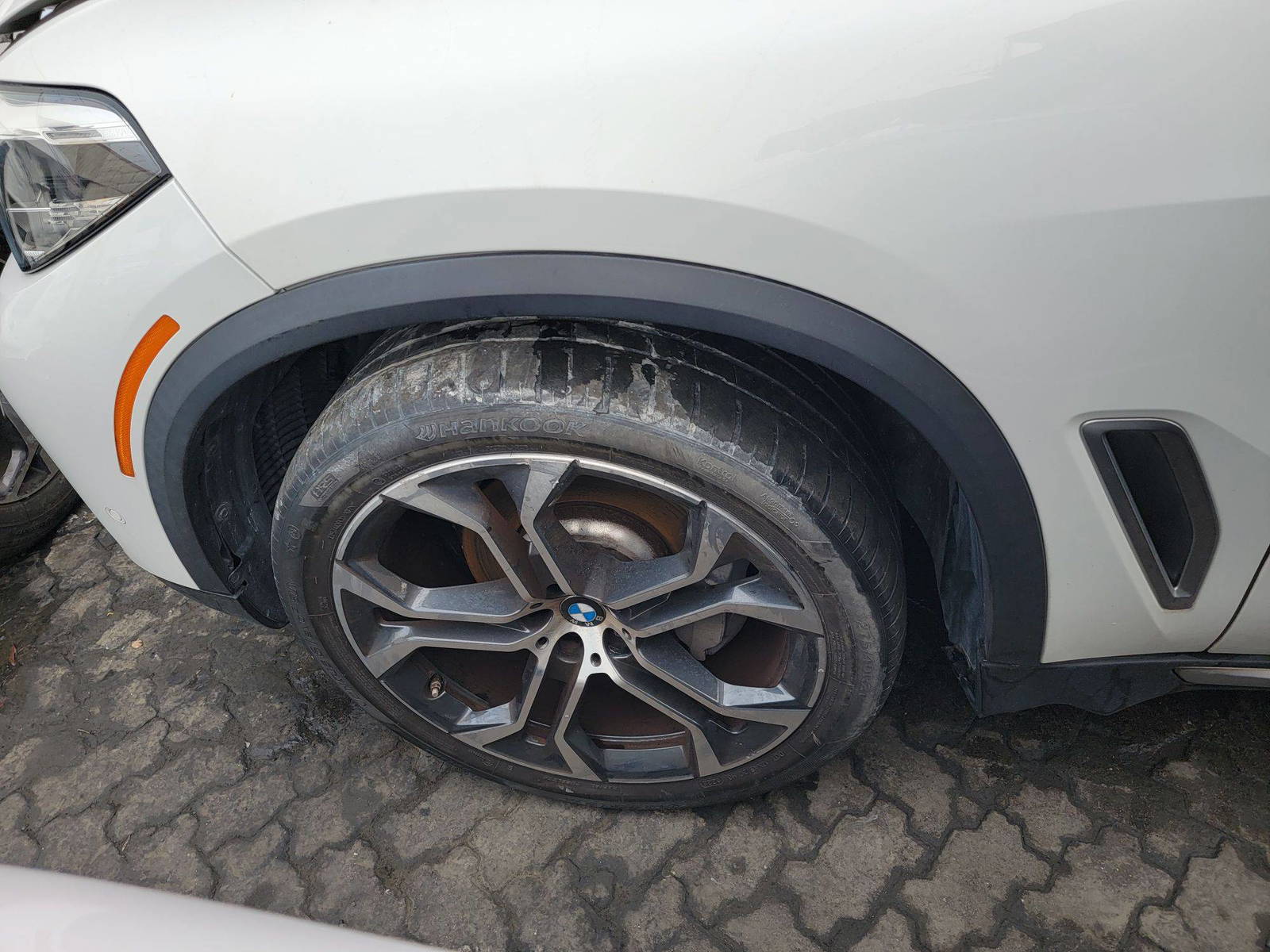 BMW X5 SDRIVE 40I 2023 - Marhaba Auction Used Cars - Image 10