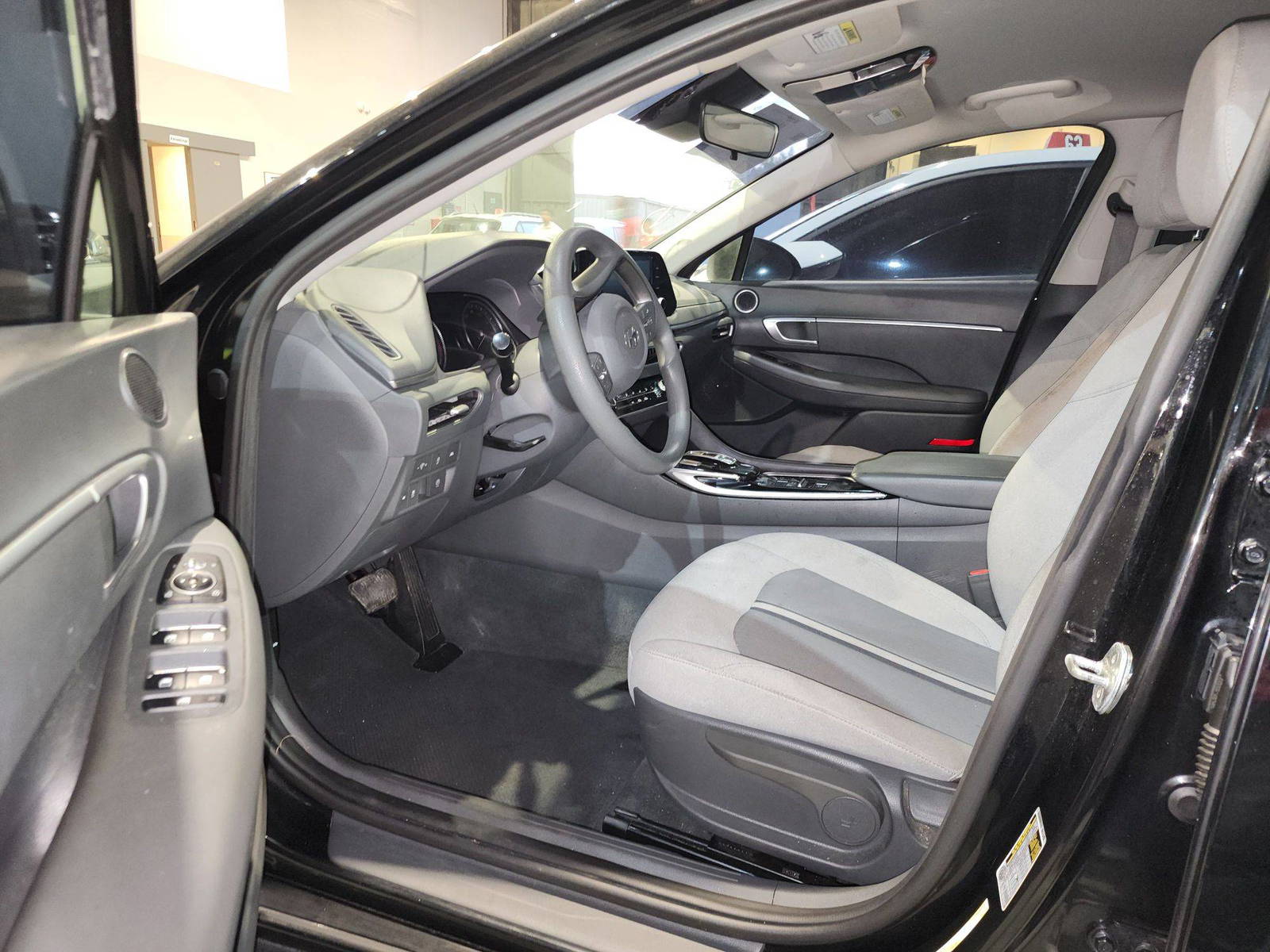 2022 HYUNDAI SONATA — 68366 Miles — Lot 84738994 — Main - Marhaba Auctions Used Cars - Image 9