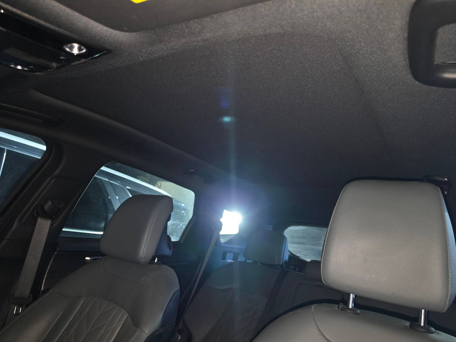2023 KIA SPORTAGE — 77299 Miles — Lot 1PG046971 — Oman Yard - Marhaba Auctions Used Cars - Image 10