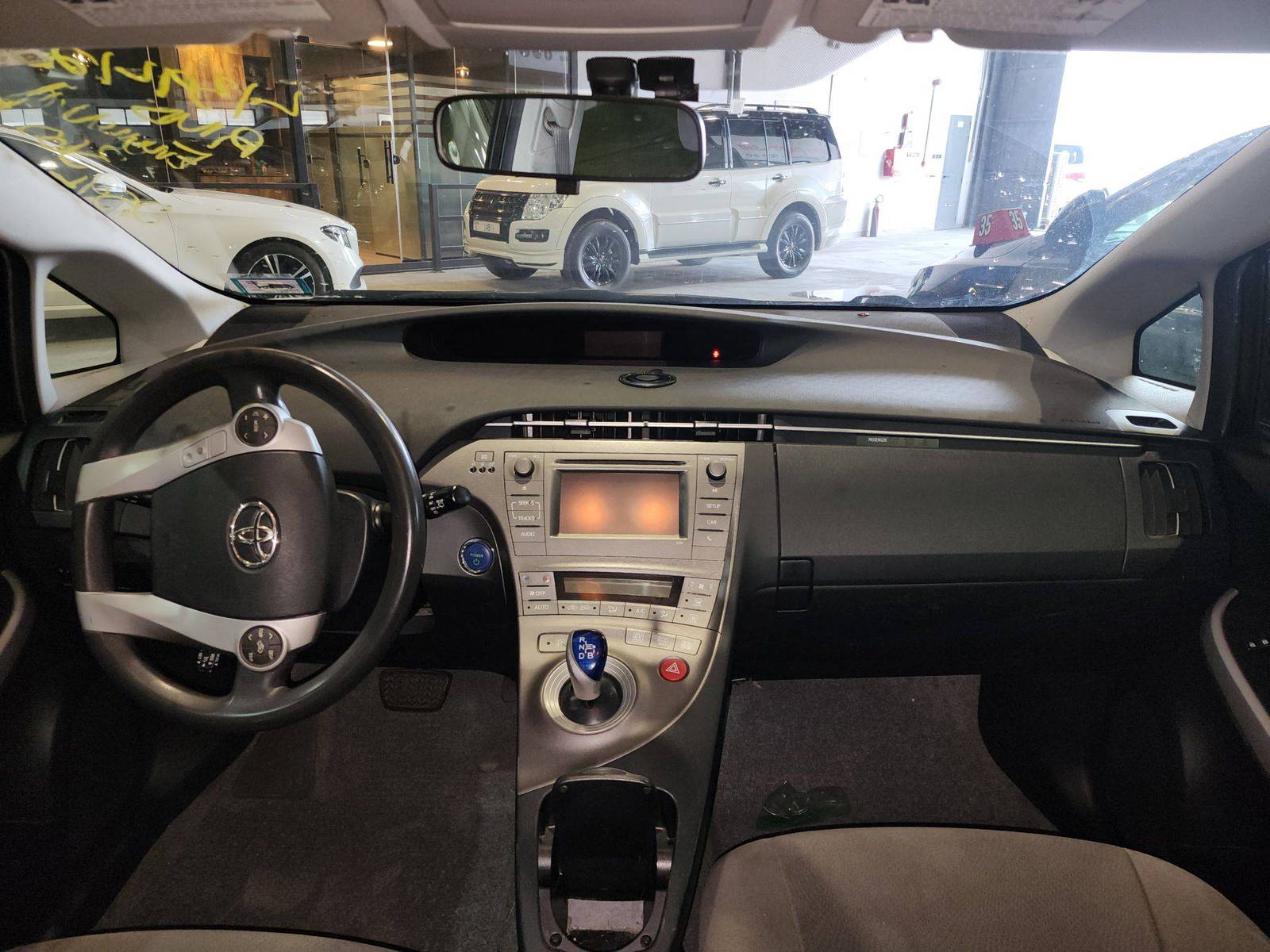 TOYOTA PRIUS 2012 - Marhaba Auction Used Cars - Image 8