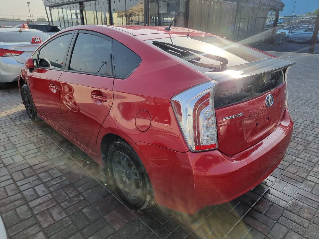 2015 TOYOTA PRIUS — 228769 Miles — Lot 215478 — Main - Marhaba Auctions Used Cars - Image 4