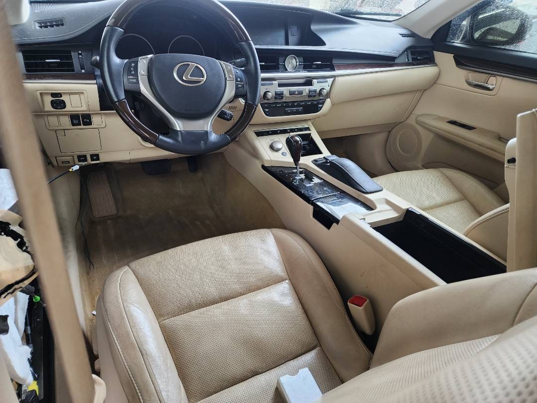 2015 LEXUS ES 350 — 82034 Miles — Lot 2152665 - Marhaba Auctions Used Cars - Image 4