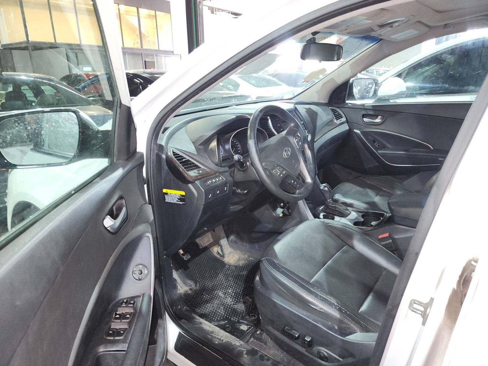 HYUNDAI SANTA FE 2017 - Marhaba Auction Used Cars - Image 9