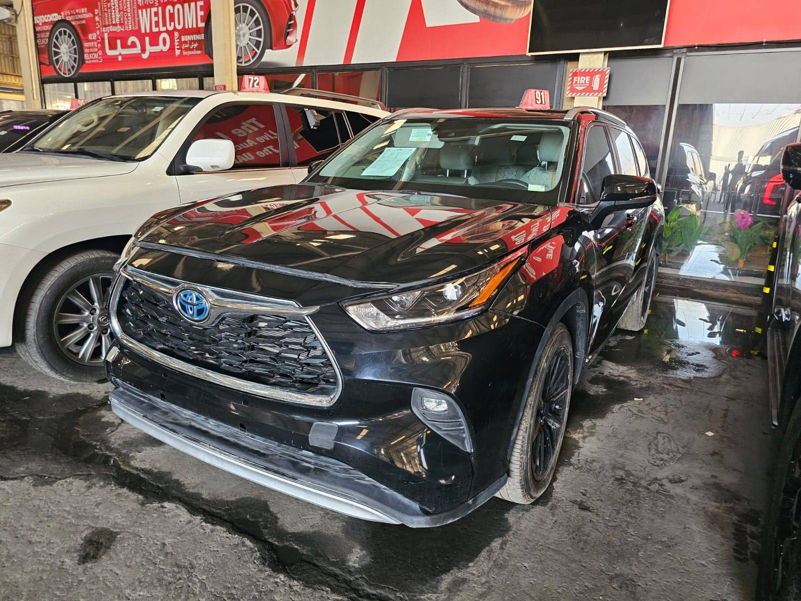 2023 TOYOTA GRAND HIGHLANDER — 18678 Miles — Lot PS599395 — Main - Marhaba Auctions Used Cars - Image 2