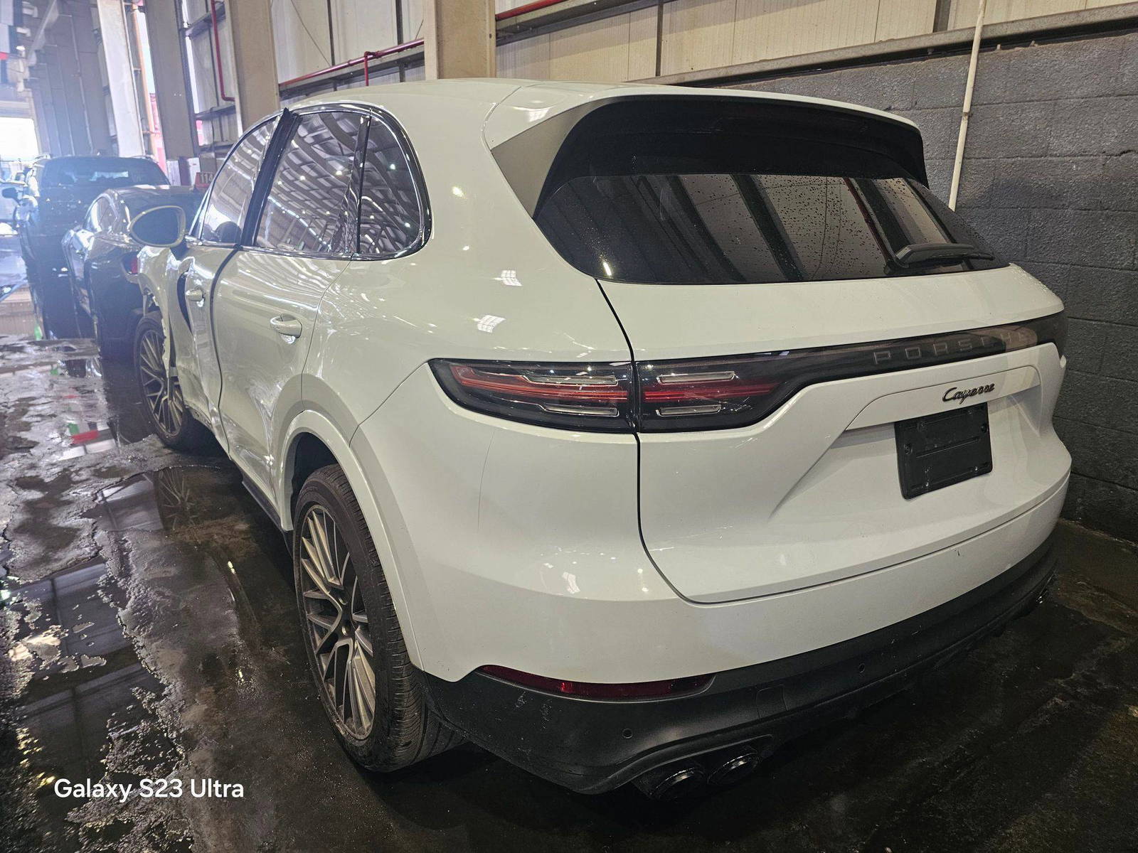 PORSCHE Cayenne 2023 - Marhaba Auction Used Cars - Image 4