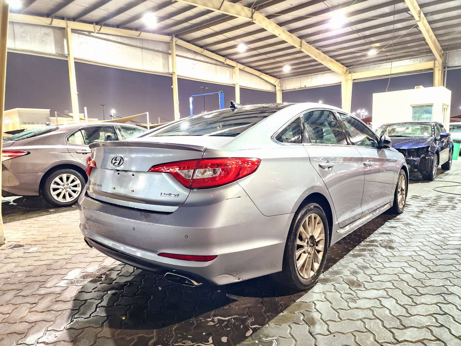 2015 HYUNDAI SONATA — 126785 Miles — Lot 81982334 — Souq - Marhaba Auctions Used Cars - Image 3