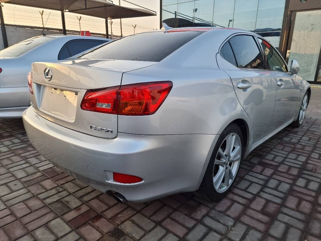 2007 LEXUS IS 250 — 211443 Miles — Lot 125487 — Ind. 12 - Marhaba Auctions Used Cars - Image 4