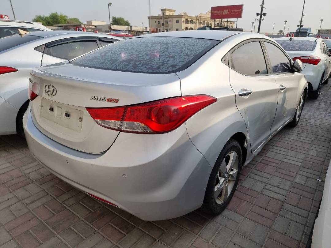 HYUNDAI AVANTE 2011 - Marhaba Auction Used Cars - Image 4
