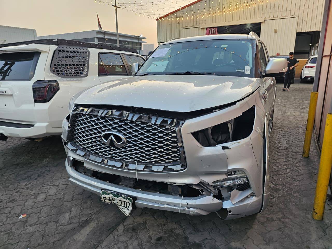 INFINITI QX80 2019 view 2