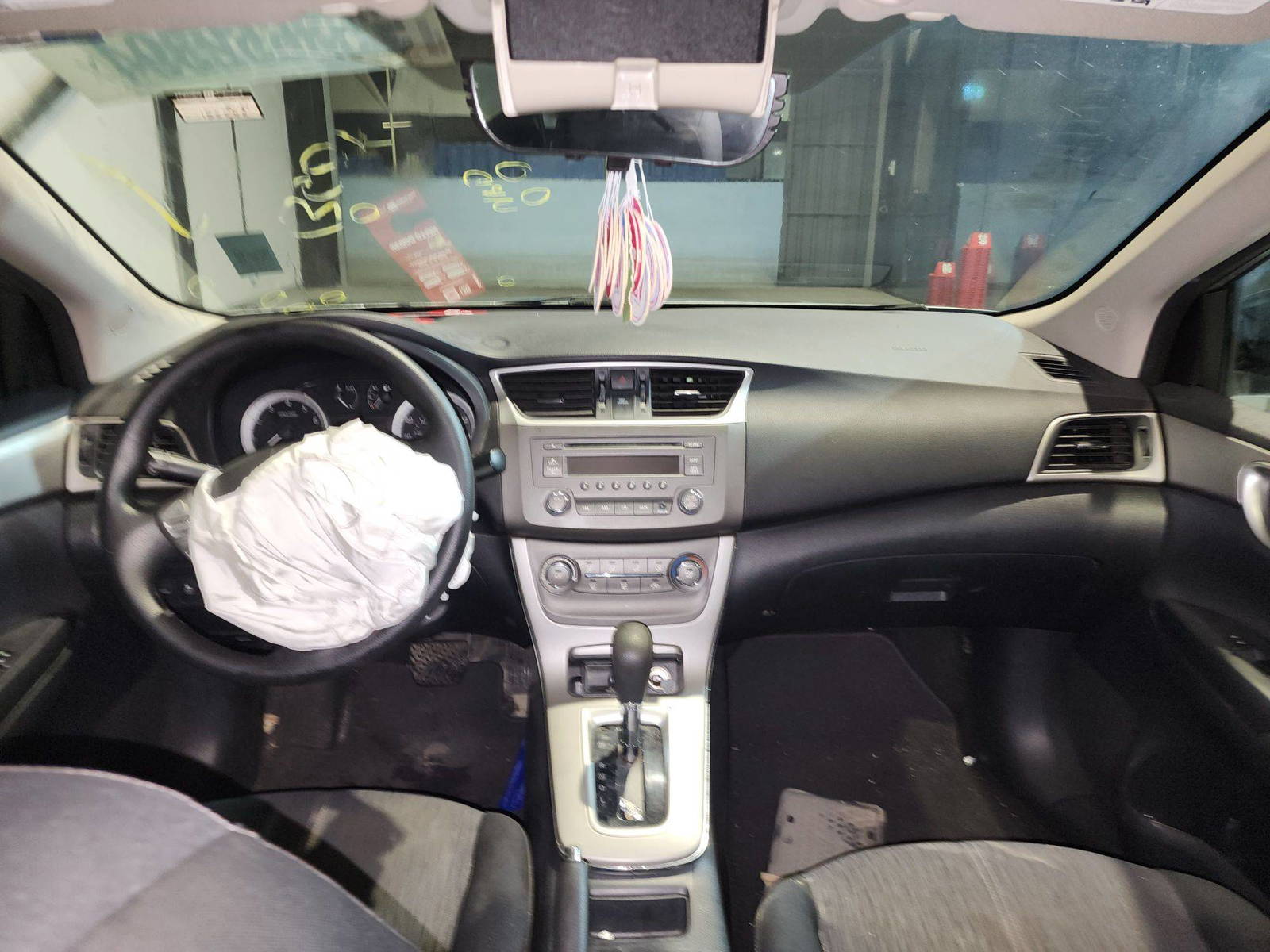2014 NISSAN SENTRA — 125586 Miles — Lot 52953184 — Ind. 12 - Marhaba Auctions Used Cars - Image 8