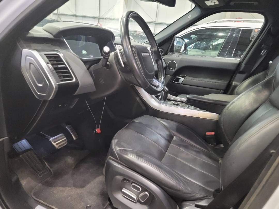 2015 LAND ROVER RANGE ROVER SPORT — 96608 Miles — Lot FA609600 — Main - Marhaba Auctions Used Cars - Image 8