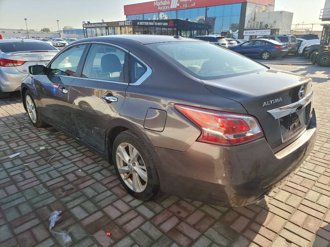 2013 NISSAN ALTIMA — 183932 Miles — Lot 125478 — Ind. 12 - Marhaba Auctions Used Cars - Image 5