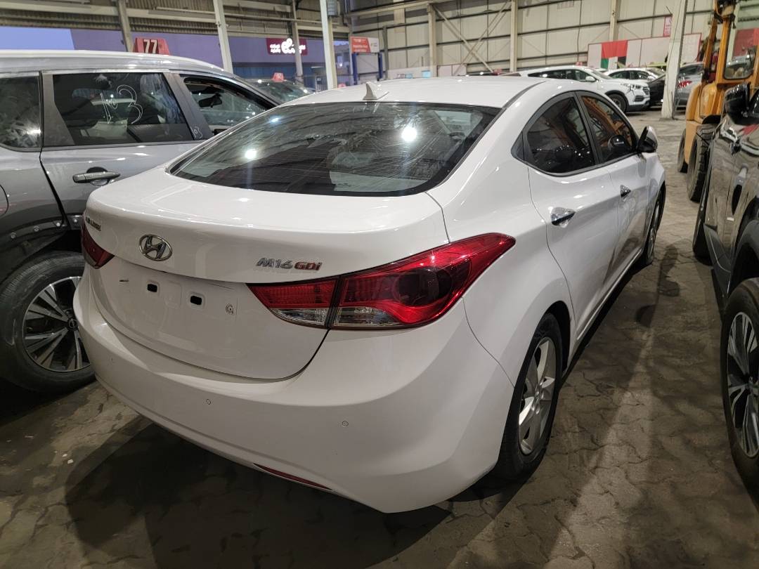2012 HYUNDAI AVANTE — 192551 KM — Lot U578179 — Main - Marhaba Auctions Used Cars - Image 4