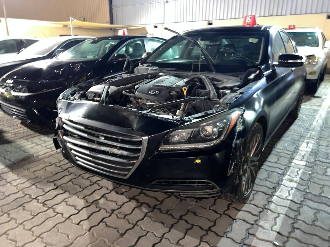 2015 HYUNDAI GENESIS — 184509 Miles — Lot N4JE0FU018111 - Marhaba Auctions Used Cars - Image 4