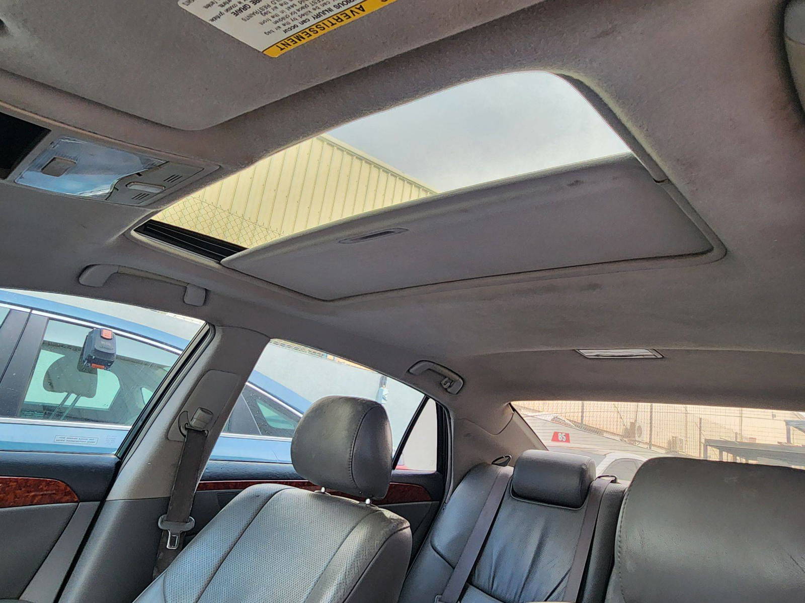 2005 TOYOTA AVALON — 187350 Miles — Lot 73786754 — Main - Marhaba Auctions Used Cars - Image 10