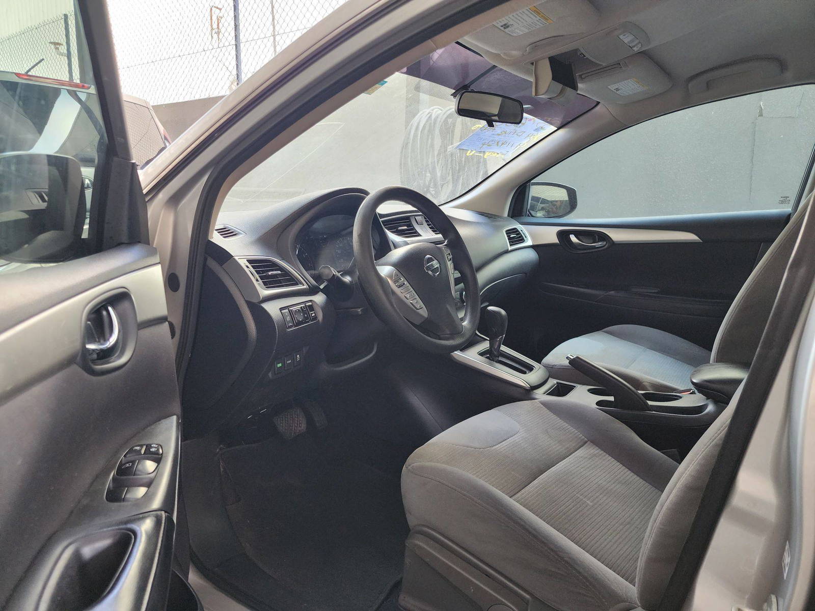 2017 NISSAN SENTRA — 159497 Miles — Lot 3050510 — Al Quoz - Marhaba Auctions Used Cars - Image 9