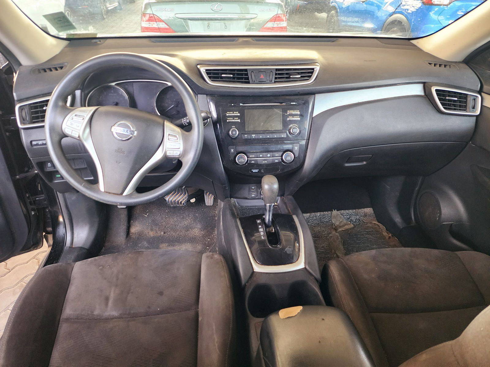 2015 NISSAN ROGUE — 261907 Miles — Lot T6FP524328 — Souq - Marhaba Auctions Used Cars - Image 7