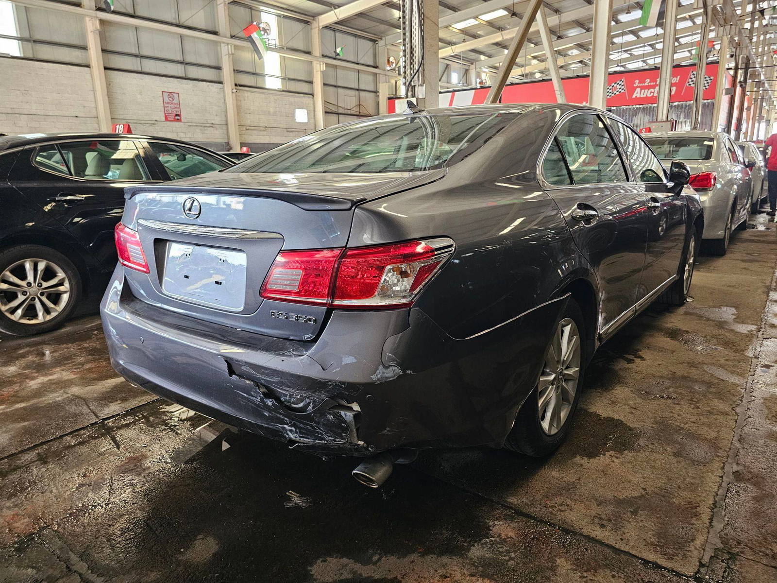 2012 LEXUS ES 350 — 182863 Miles — Lot 43965181 — Main - Marhaba Auctions Used Cars - Image 4
