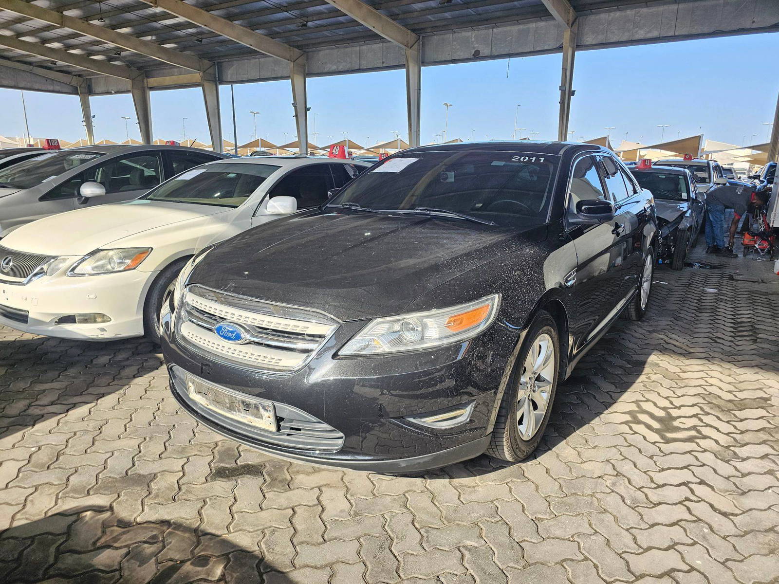 2011 FORD TAURUS — 96222 KM — Lot 6BG118996 — Souq - Marhaba Auctions Used Cars - Image 5