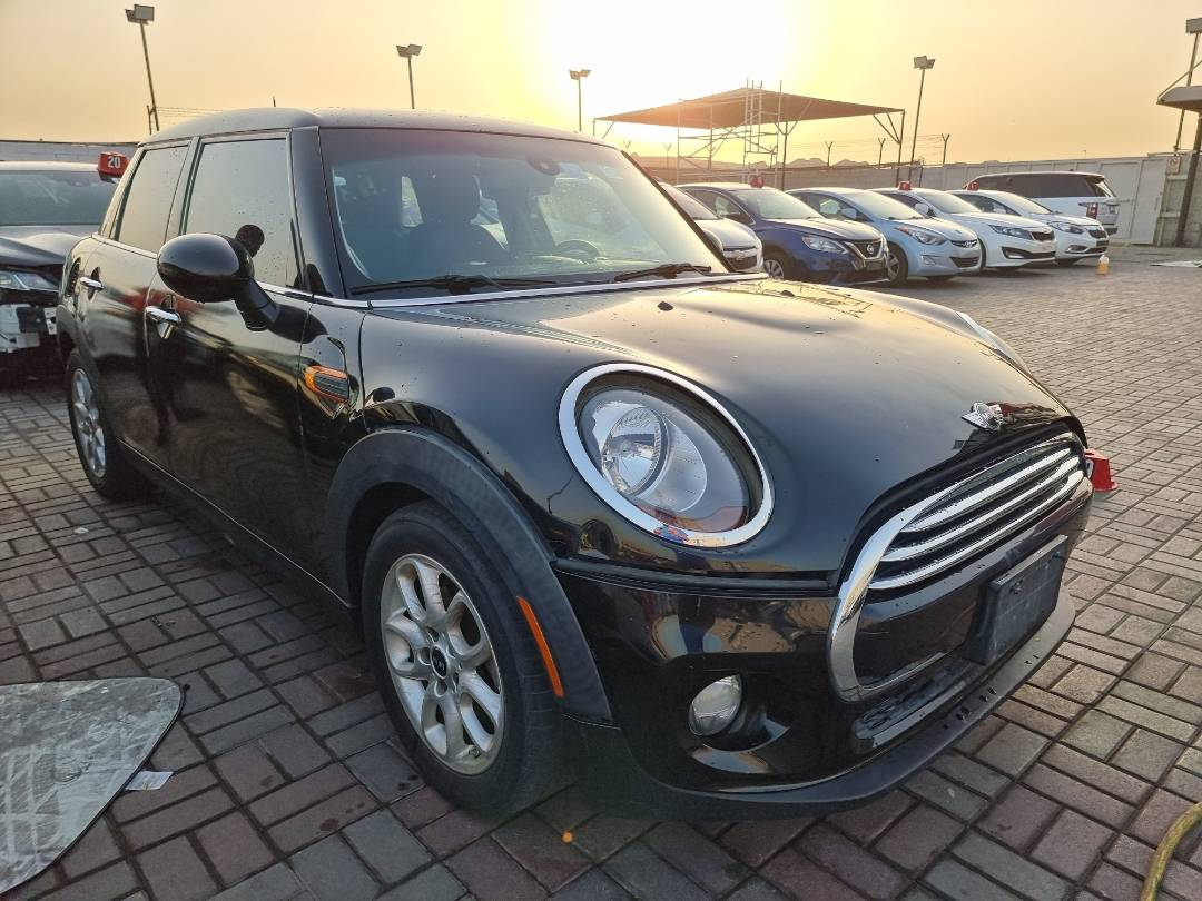 2015 MINI COOPER — 141974 KM — Lot 21547 — Main - Marhaba Auctions Used Cars - Image 3