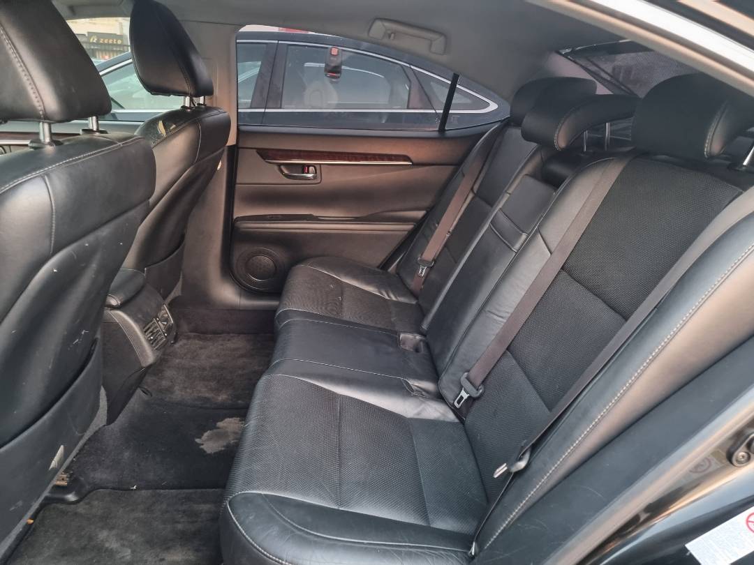 2013 LEXUS ES 350 — 187507 Miles — Lot 125478 — Main - Marhaba Auctions Used Cars - Image 6