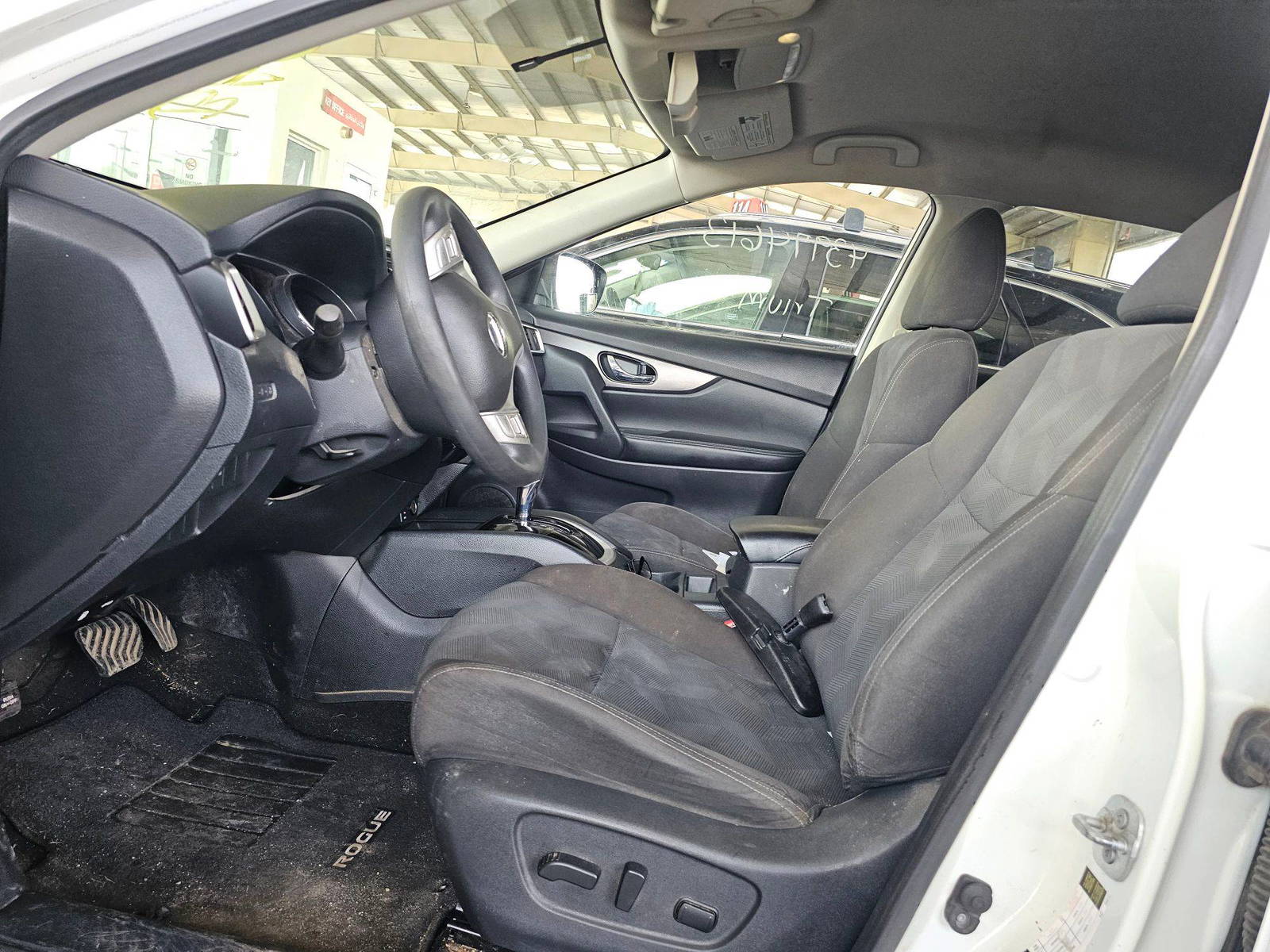 NISSAN ROGUE 2016 - Marhaba Auction Used Cars - Image 8