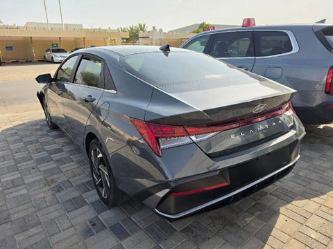 2025 HYUNDAI ELANTRA at Marhaba Auctions