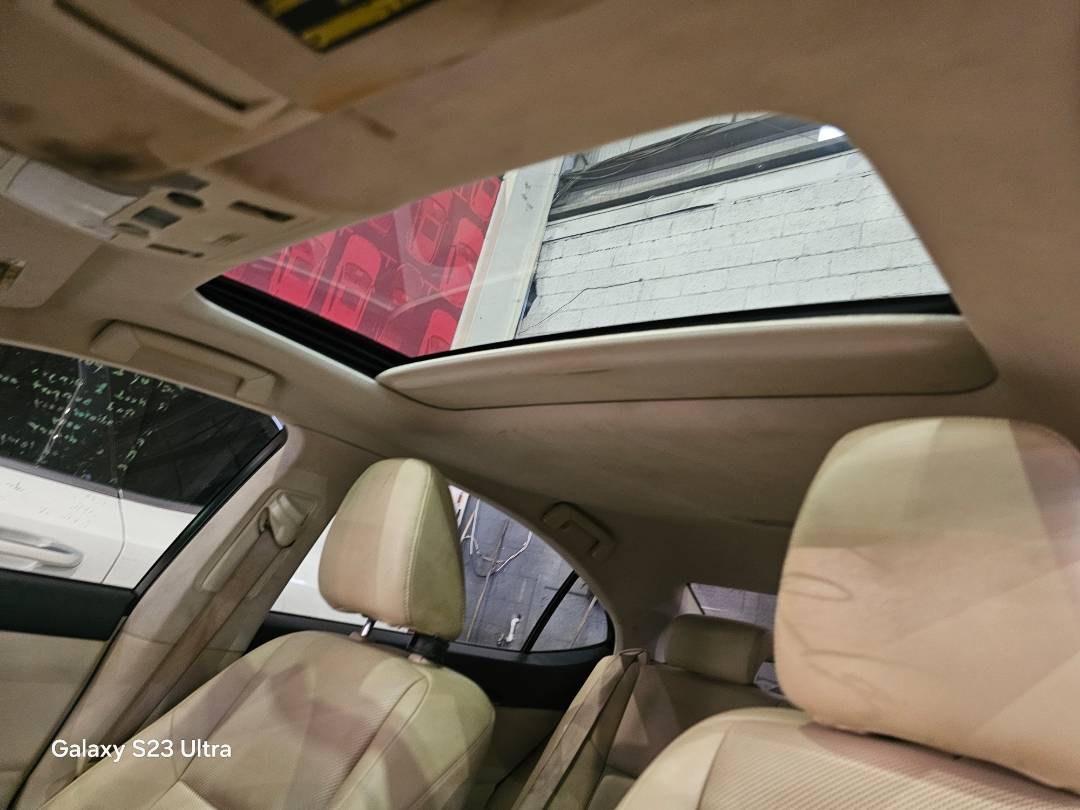 2015 LEXUS ES 350 — 80627 Miles — Lot 42848671 — Souq - Marhaba Auctions Used Cars - Image 10