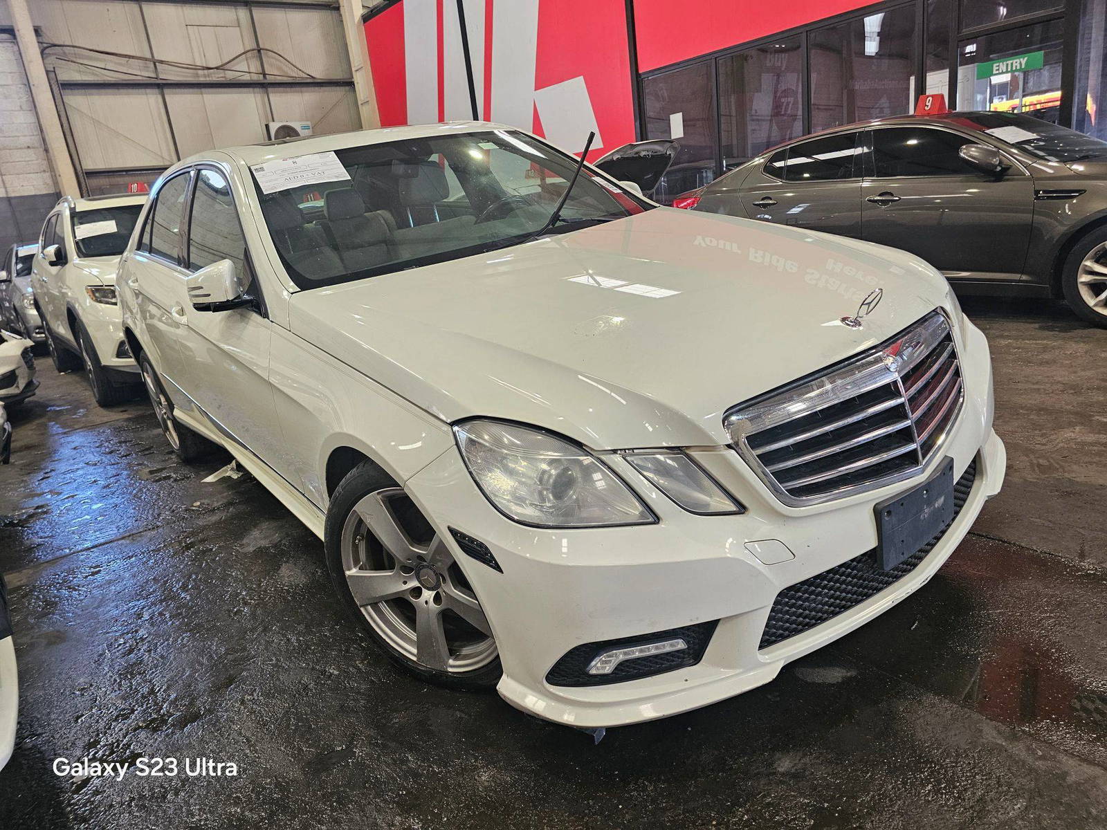 MERCEDES BENZ E 350 2011 - Marhaba Auction Used Cars - Image 3