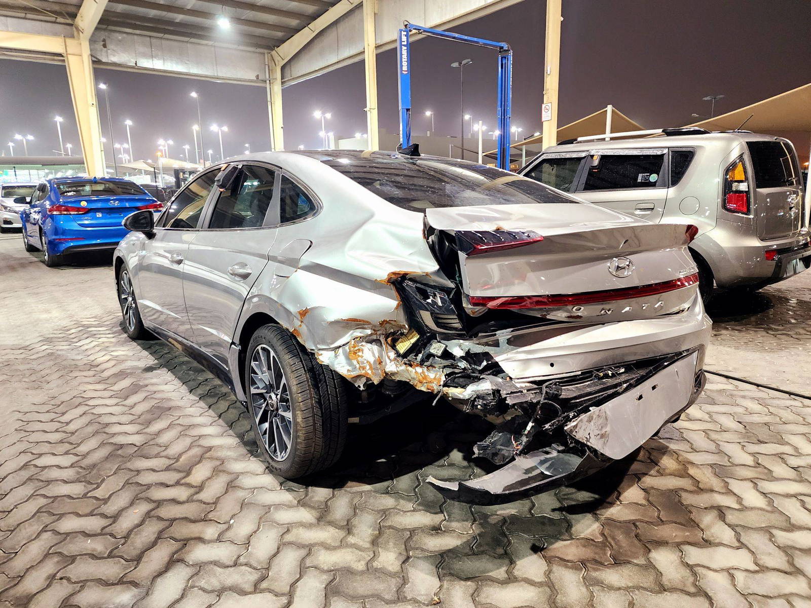 2020 HYUNDAI SONATA — 65880 Miles — Lot 4J23LH049867 — Souq - Marhaba Auctions Used Cars - Image 3