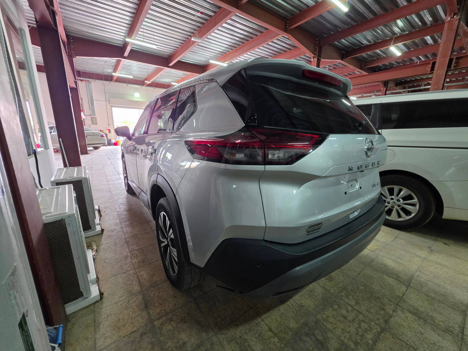2021 NISSAN ROGUE — sold — 111487 Miles — Lot 43565890 - Marhaba Auctions Used Cars - Image 4