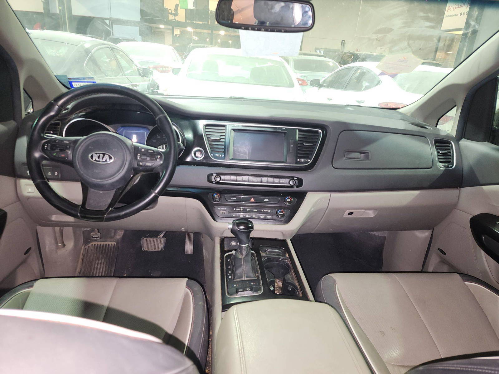 KIA SEDONA 2015 - Marhaba Auction Used Cars - Image 10