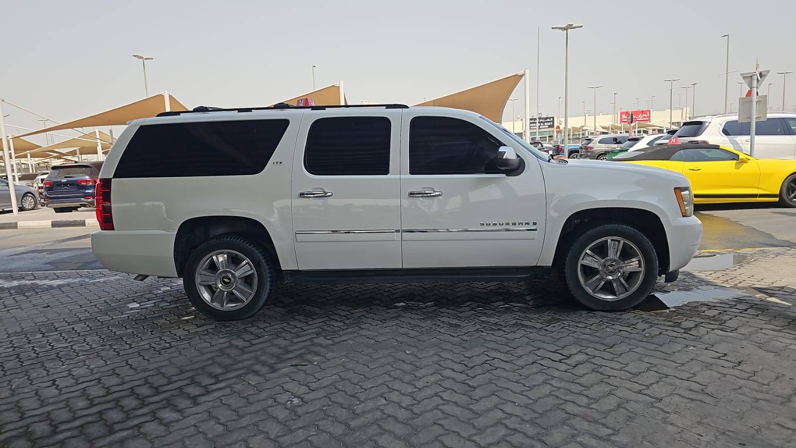 2009 CHEVROLET SUBURBAN — 398445 KM — Lot 6369J112954 — Souq - Marhaba Auctions Used Cars - Image 5