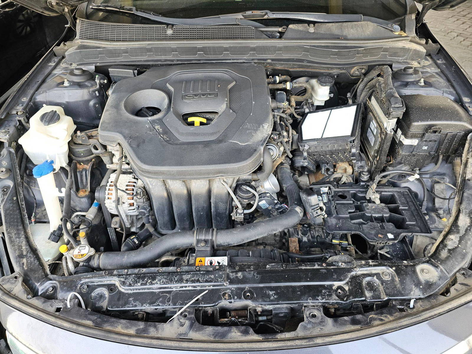 2013 KIA K5 — 222312 KM — Lot 320763 — Souq - Marhaba Auctions Used Cars - Image 11