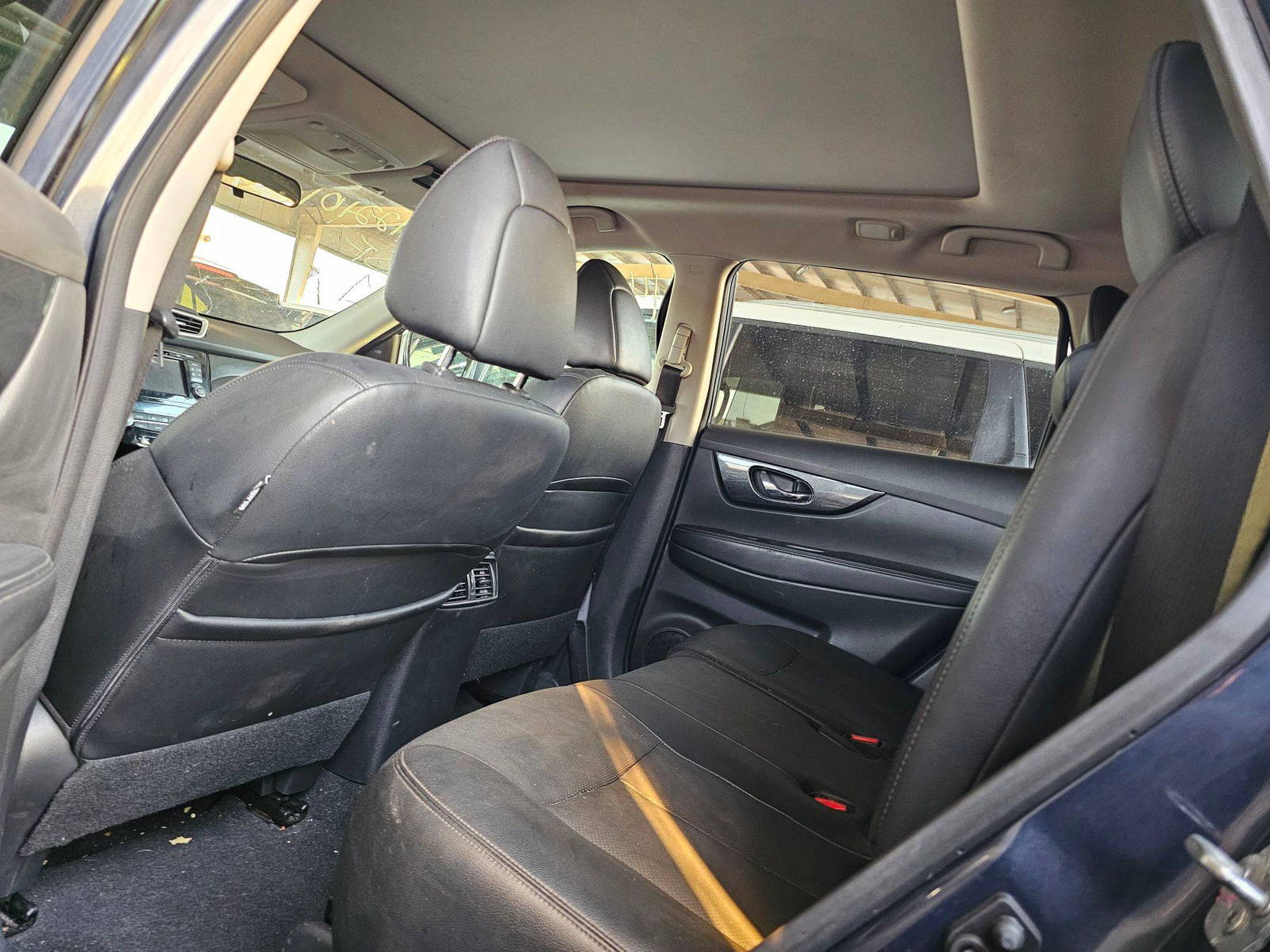 NISSAN ROGUE 2016 - Marhaba Auction Used Cars - Image 7