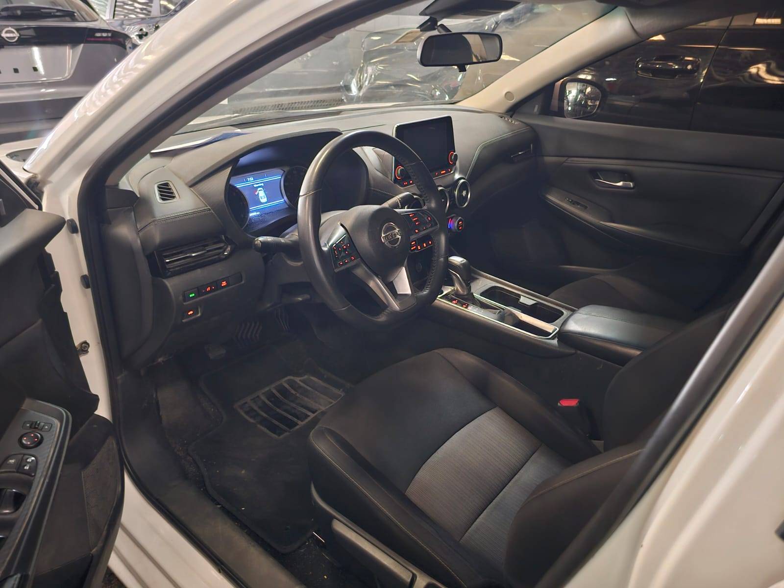 2020 NISSAN SENTRA — 200205 KM — Lot LY223089 — Main - Marhaba Auctions Used Cars - Image 8