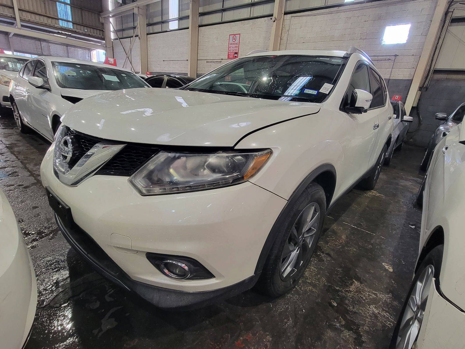 2015 NISSAN ROGUE — 149061 Miles — Lot C908350 — Main - Marhaba Auctions Used Cars - Image 5