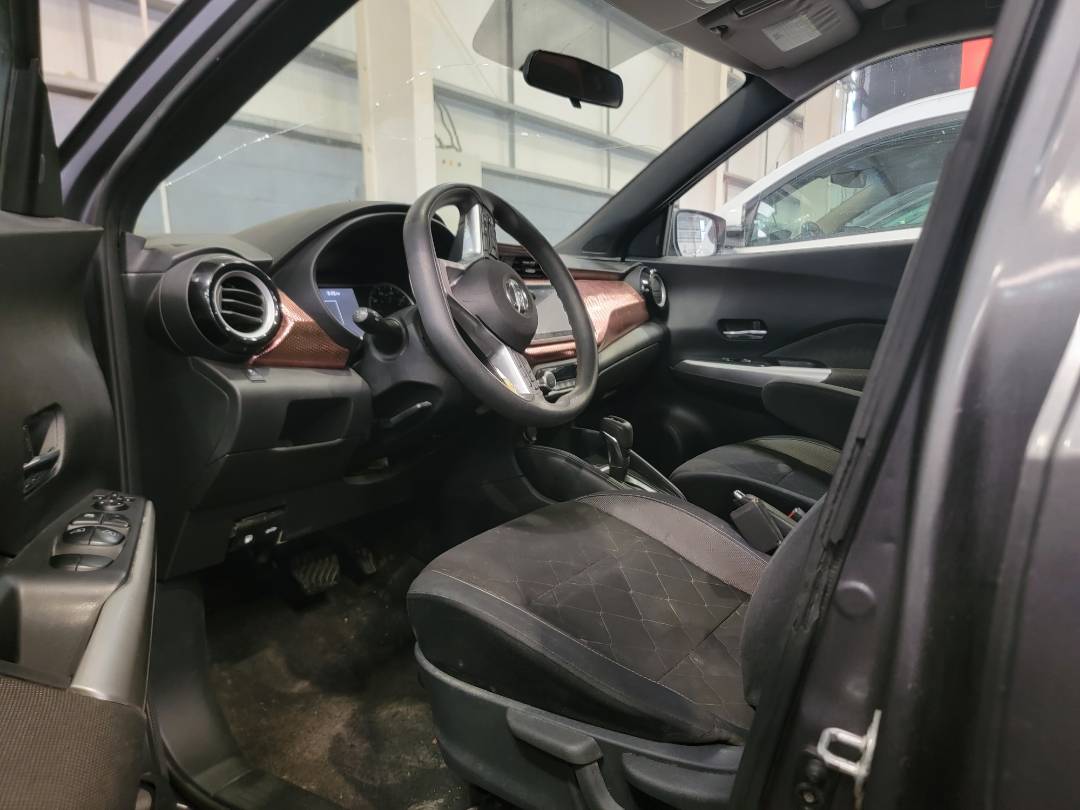 2018 NISSAN KICKS — 121029 Miles — Lot XJL521982 — Main - Marhaba Auctions Used Cars - Image 6