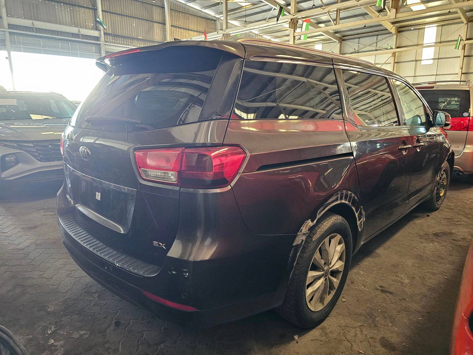 2016 KIA SEDONA — 105888 Miles — Lot G6184313 - Marhaba Auctions Used Cars - Image 5