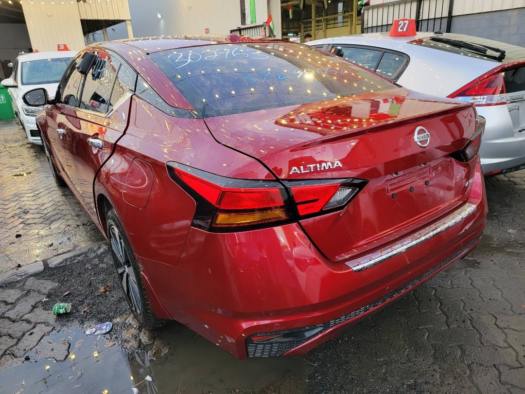 2021 NISSAN ALTIMA — 56684 Miles — Lot 302763 - Marhaba Auctions Used Cars - Image 9