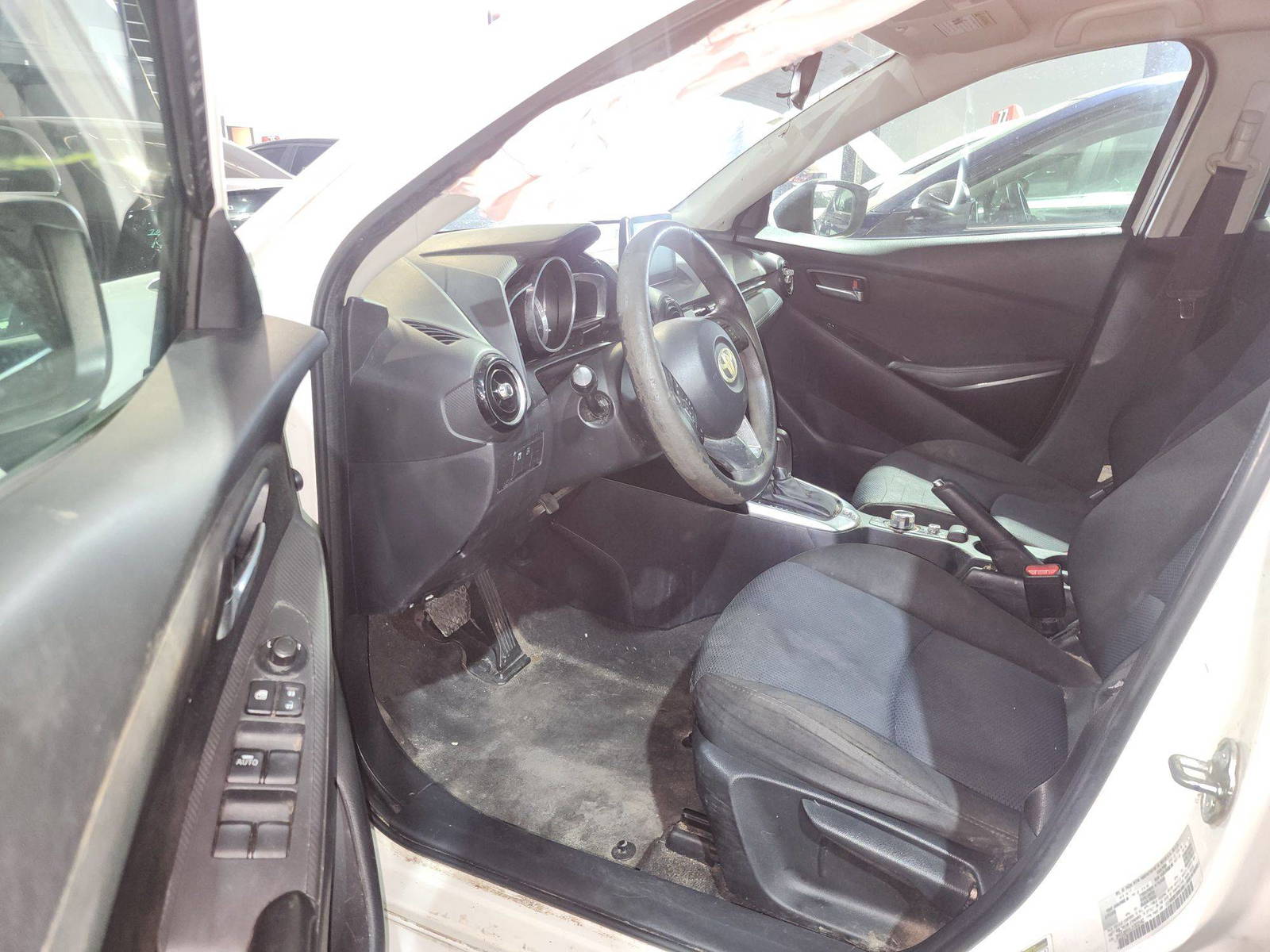 2018 TOYOTA YARIS — 165459 Miles — Lot VXJY303140 — Main - Marhaba Auctions Used Cars - Image 9