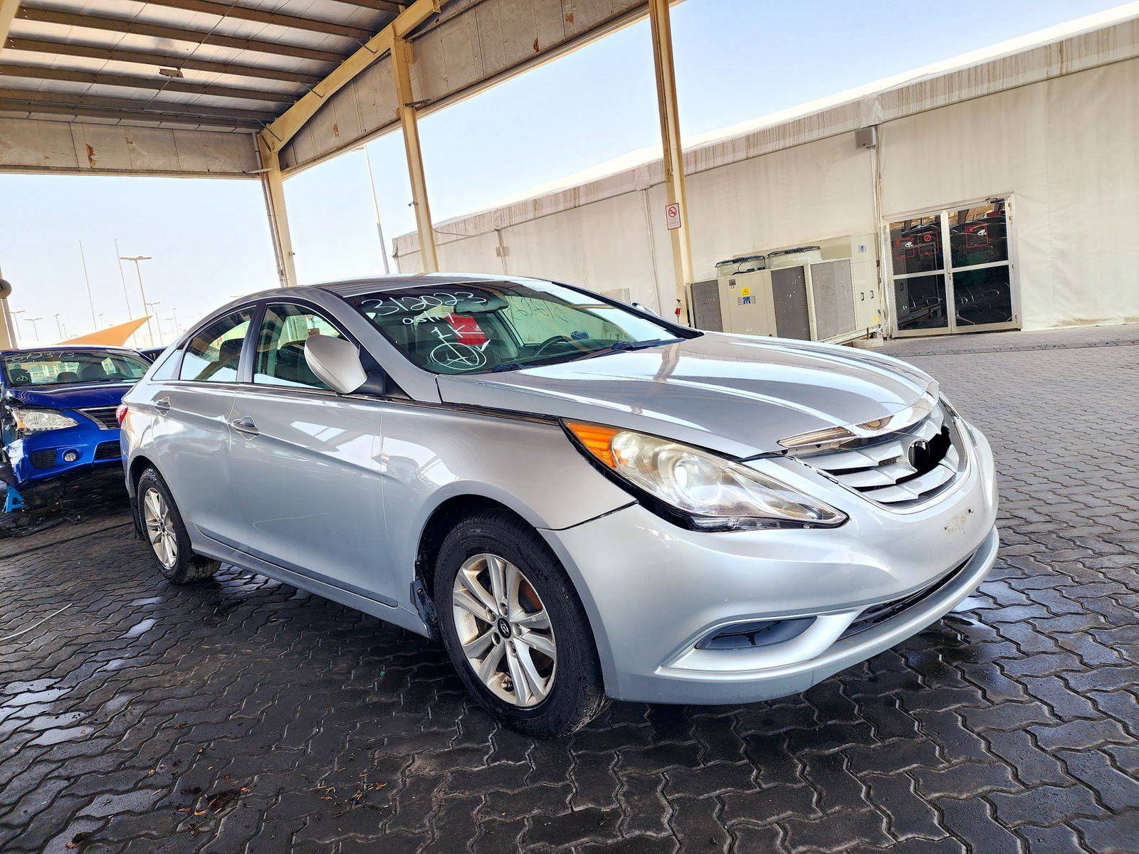 2012 HYUNDAI SONATA — 160748 Miles — Lot C4CH312023 — Souq - Marhaba Auctions Used Cars - Image 4