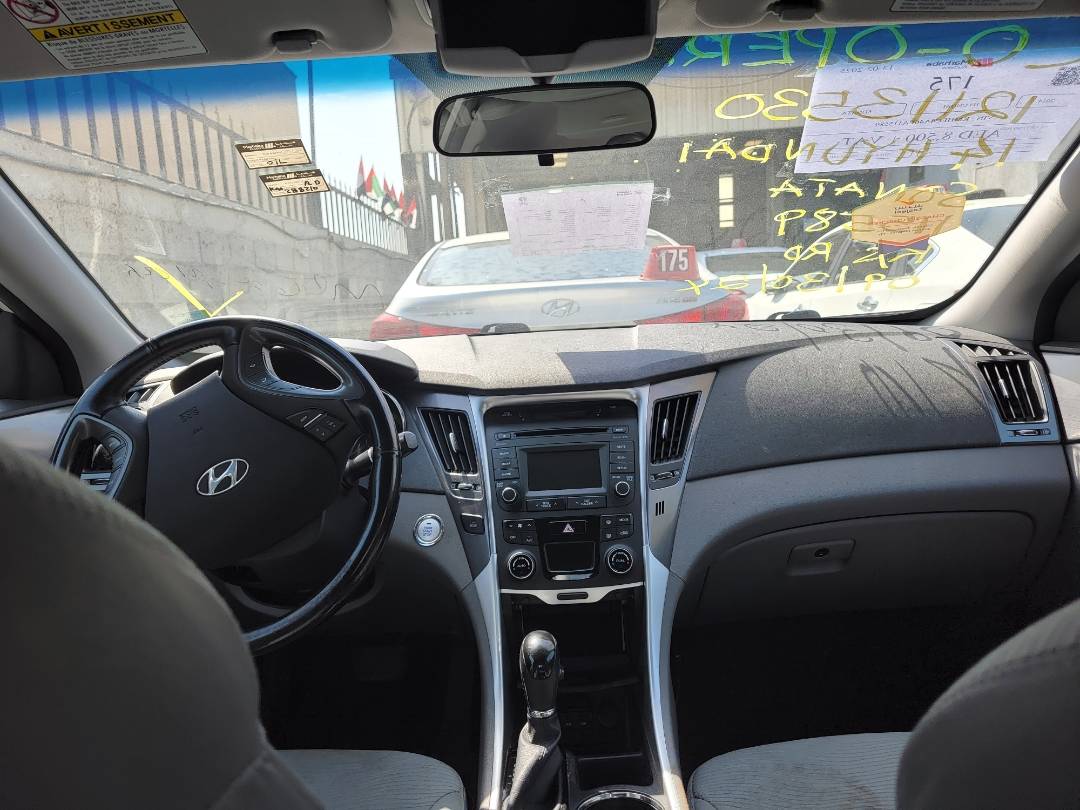 2014 HYUNDAI SONATA — 288209 KM — Lot 12113530 — Main - Marhaba Auctions Used Cars - Image 8